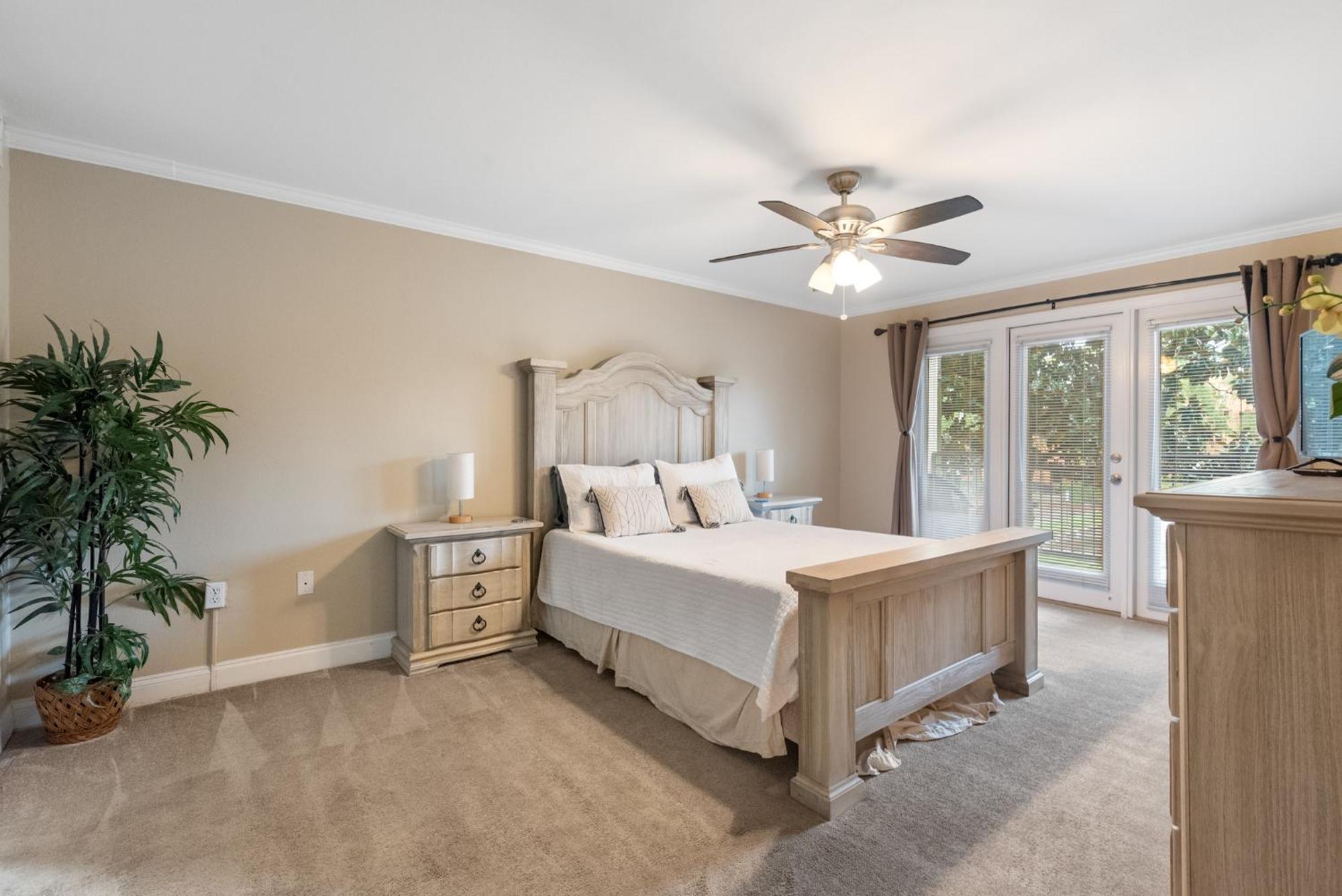 Fun 2 Bed/2 Bath Condo With Pool On Biloxi Beach Exterior photo