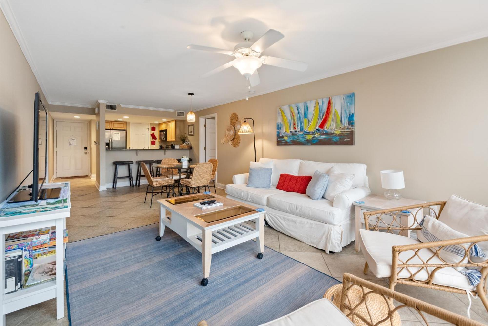 Fun 2 Bed/2 Bath Condo With Pool On Biloxi Beach Exterior photo